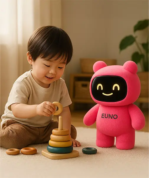 Euno jouant avec un enfant